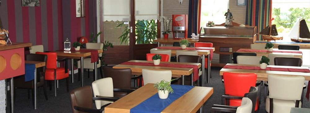 Buitenplaats T Ges 스네크 외부 사진